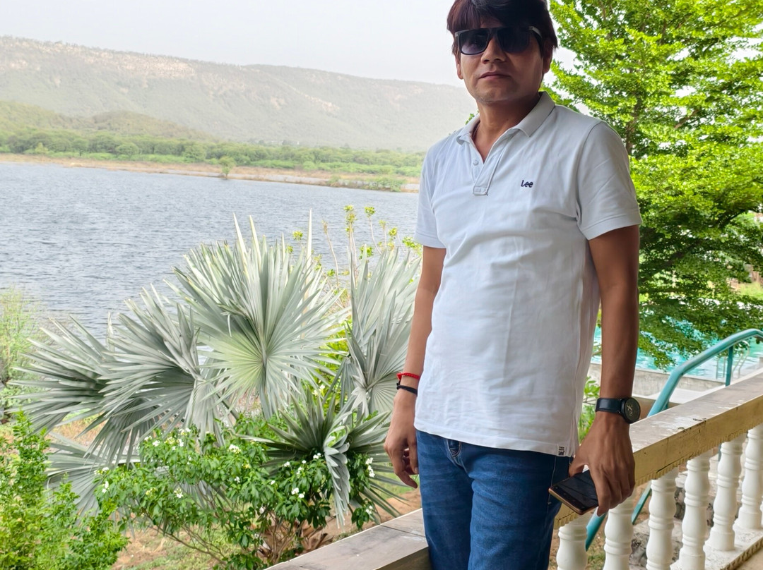 Neelkanth Forest Retreat主图