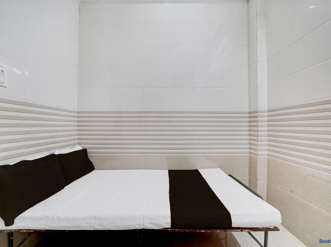 SPOT ON Radhakund Guest House