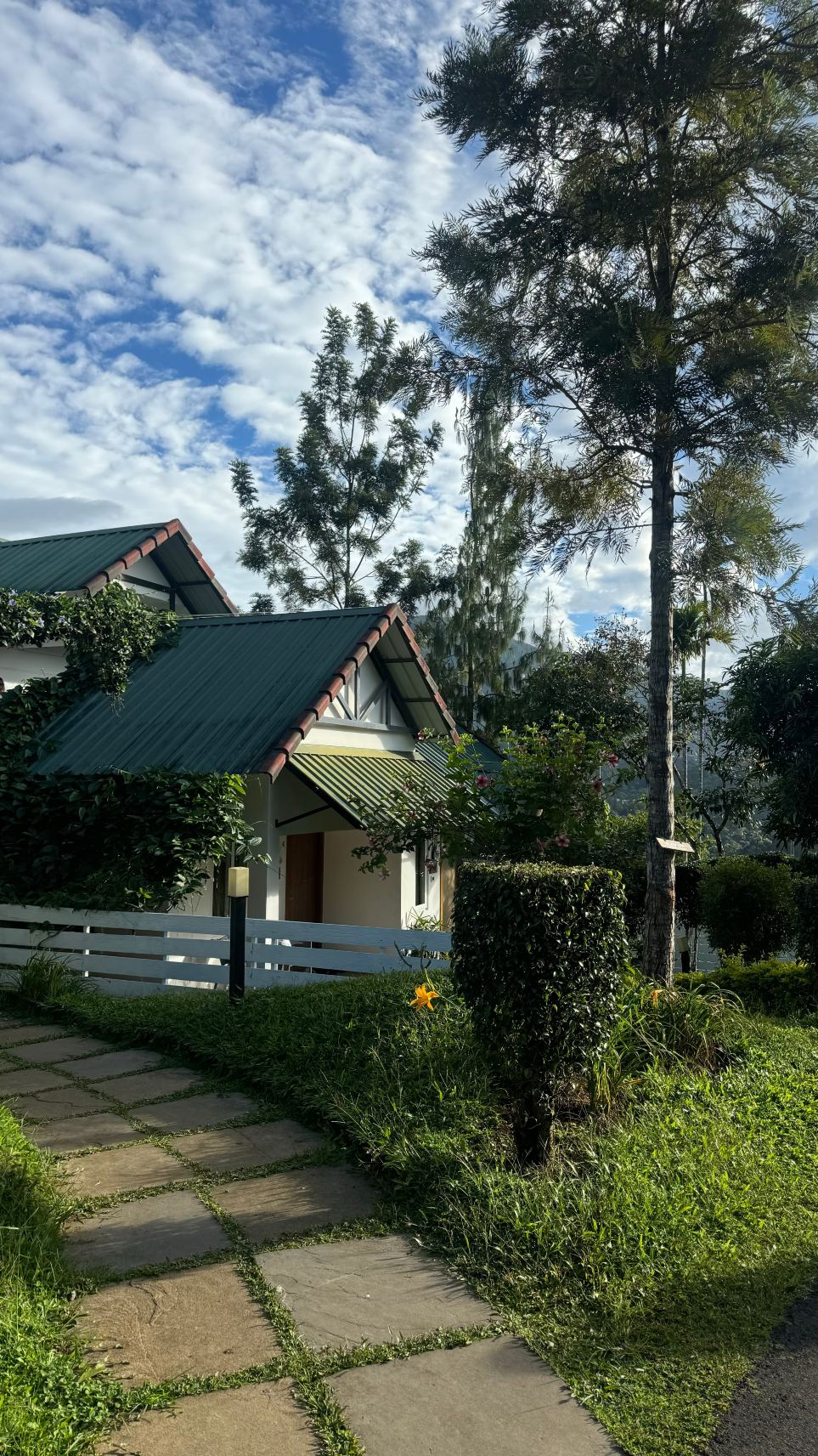 慕那尔落叶酒店-旅行者