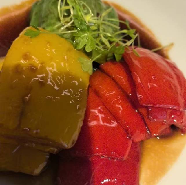 乌鲁木齐希尔顿酒店主图