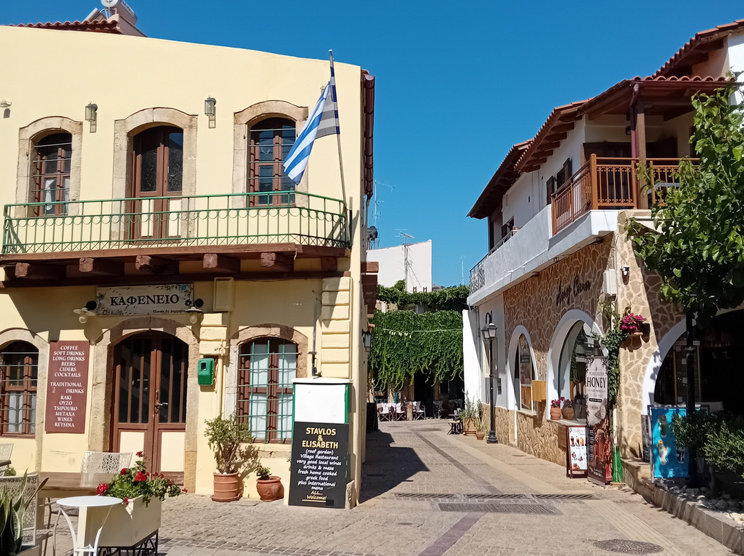 Cretan Tuk Tuk Tours-Piskopiano必去景点