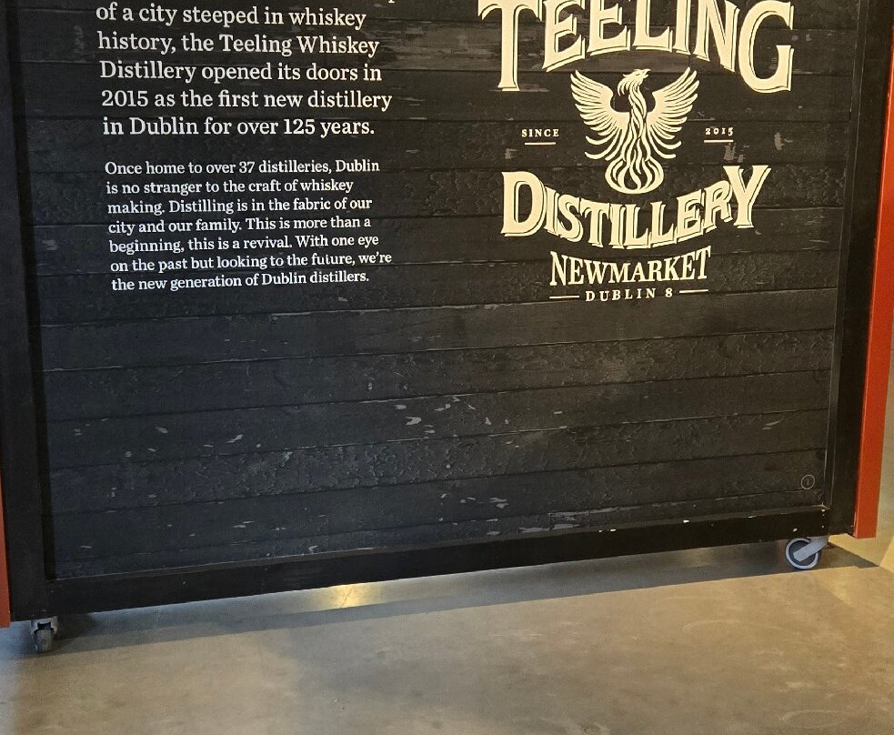 Teeling Whiskey Distillery-都柏林必去景点