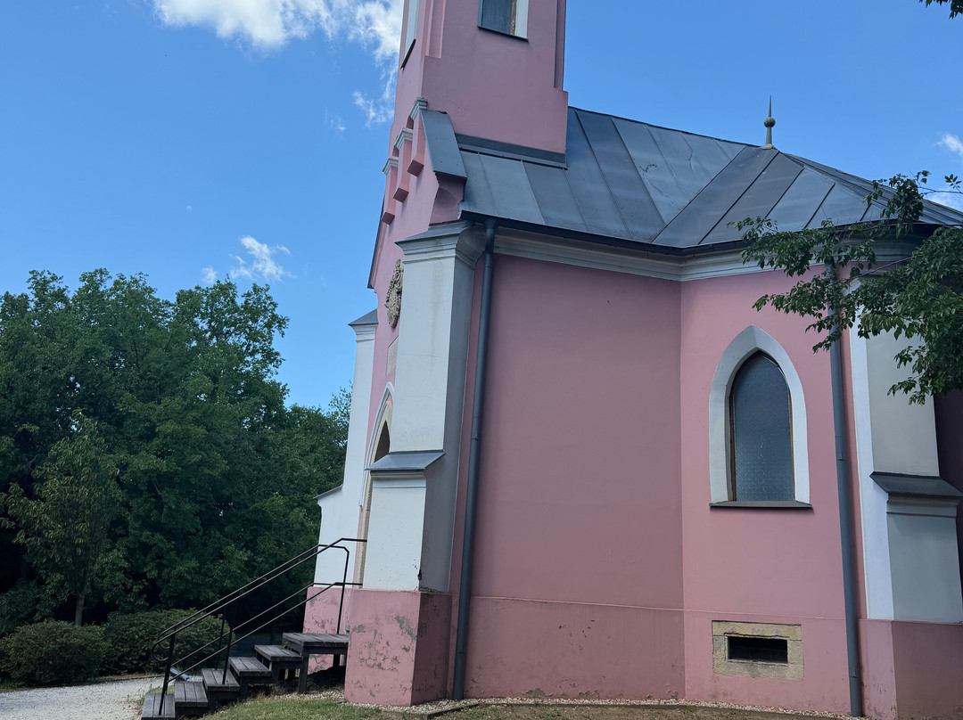 Red Chapel-Balatonboglar必去景点
