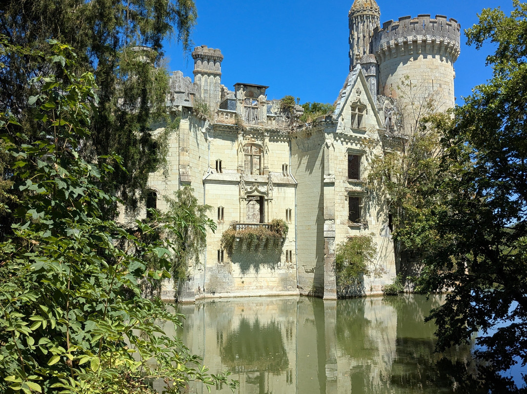 Château de la Mothe Chandeniers-Les Trois-Moutiers必去景点