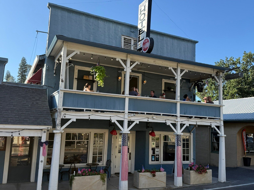夏洛特酒店主图