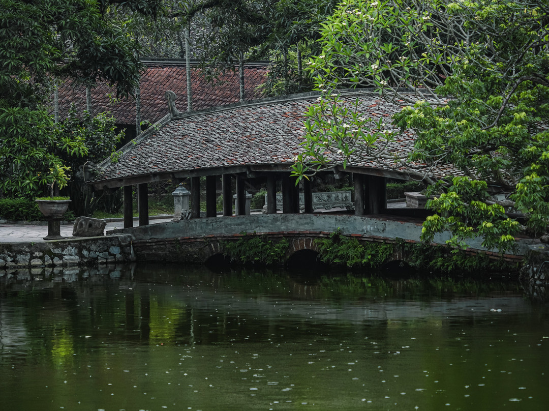 Thay Temple-河内必去景点