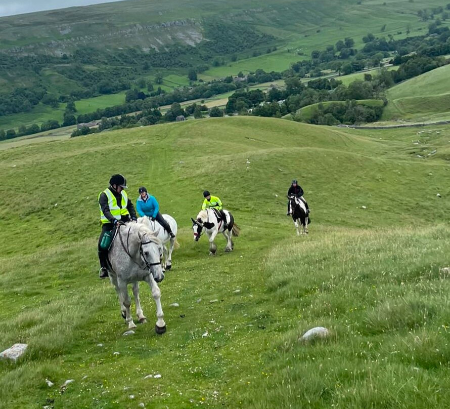 Kilnsey Trekking & Riding Centre-斯基普顿必去景点