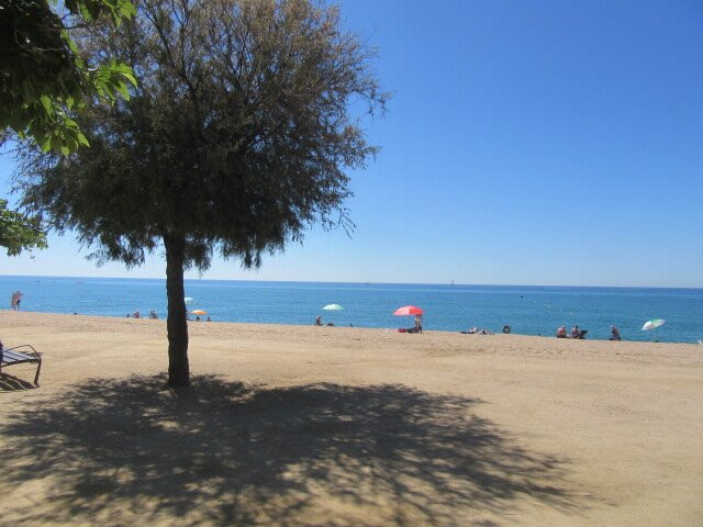 Pinada Beach-Pineda de Mar必去景点