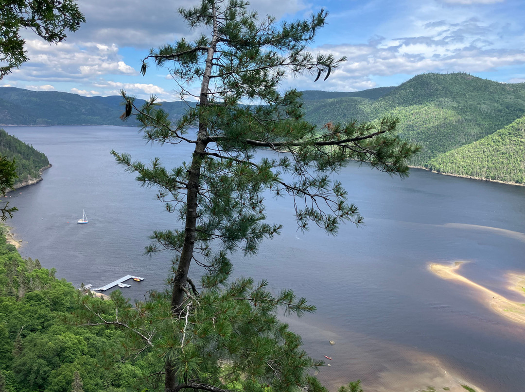 Parc National Du Fjord-du-Saguenay-Riviere-Eternite必去景点
