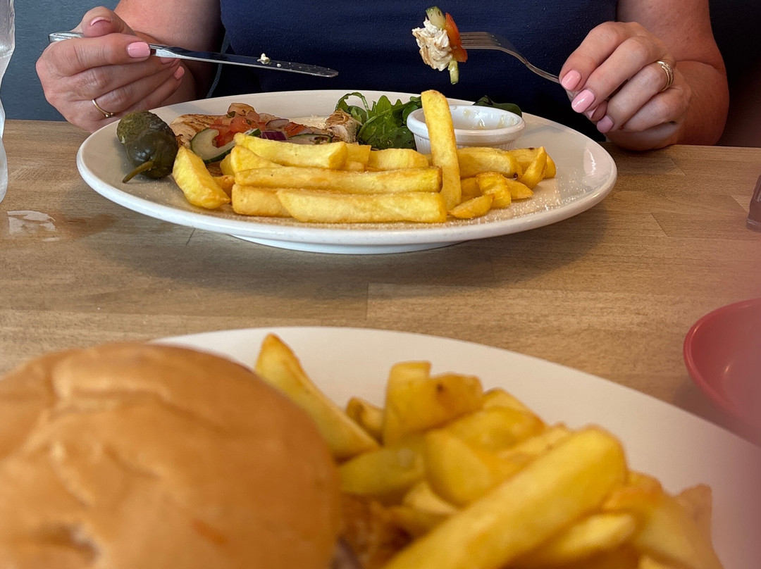Benny's Diner