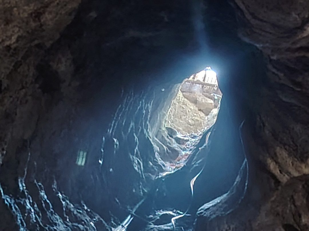 La Grotte de Nichet-Fromelennes必去景点