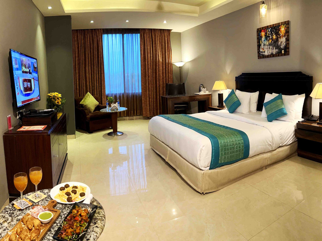 Vhotel The Grand Shoba