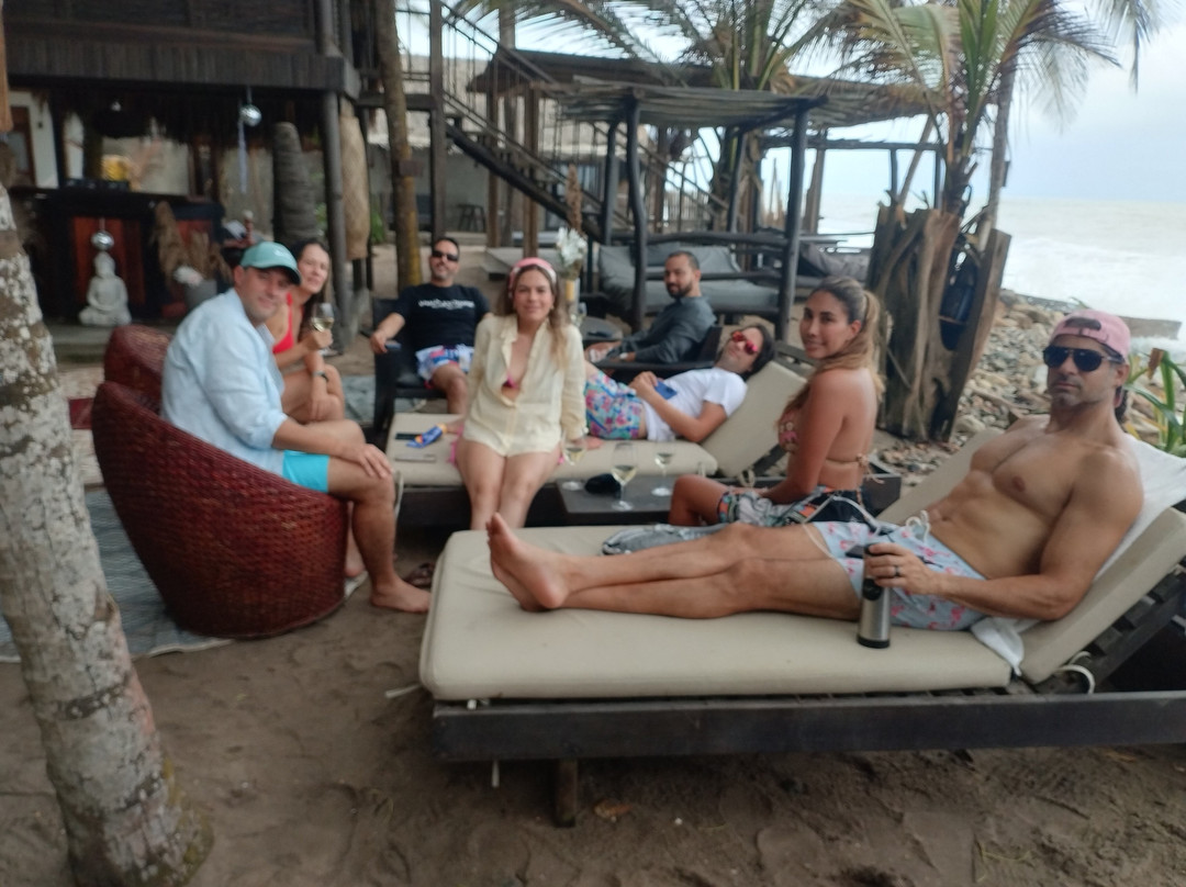 Paluna Beach Rest