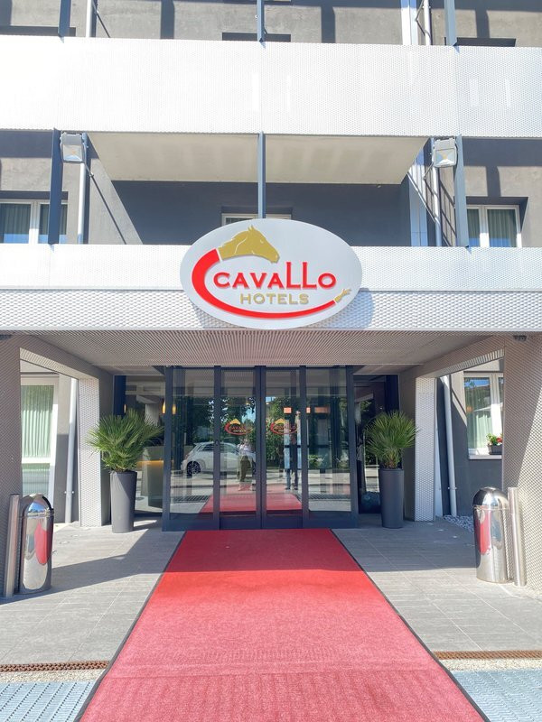 CAVALLO 酒店 诺文塔迪皮亚韦主图