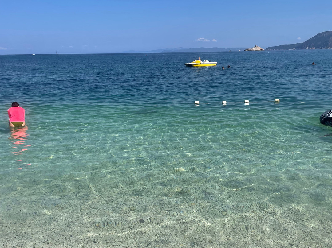 Spiaggia di Padulella-费拉约港必去景点