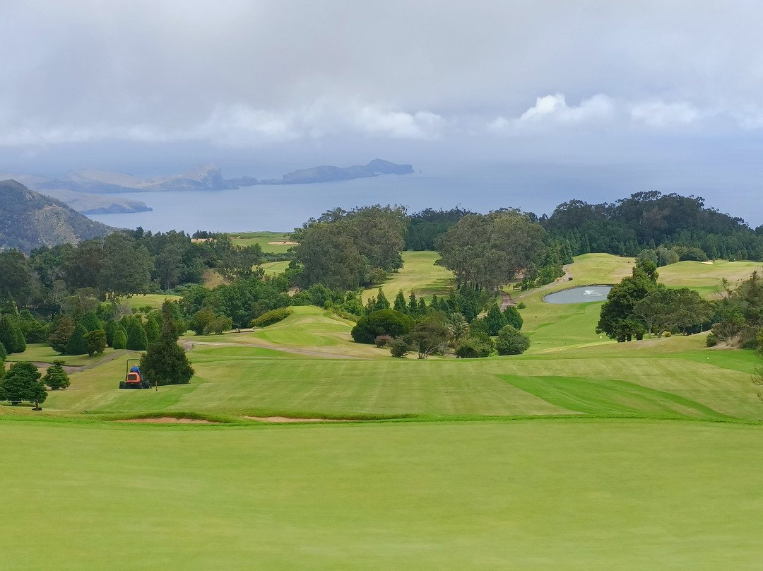 Clube de Golf Santo da Serra-马希科必去景点
