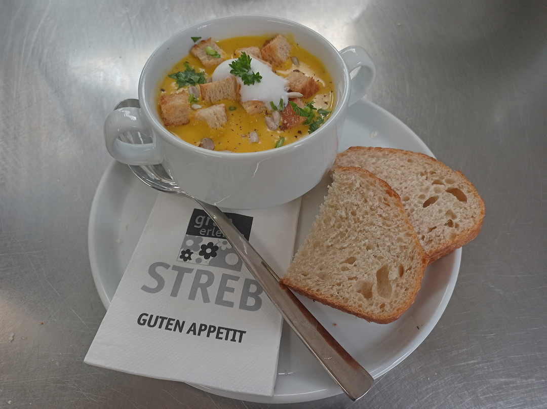 Bistro Im Gartencenter- Streb