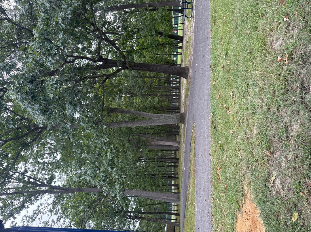 80 Acres Park-Eatontown必去景点