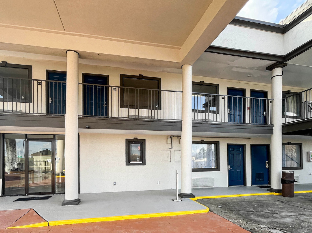 Motel 6 Crowley, LA