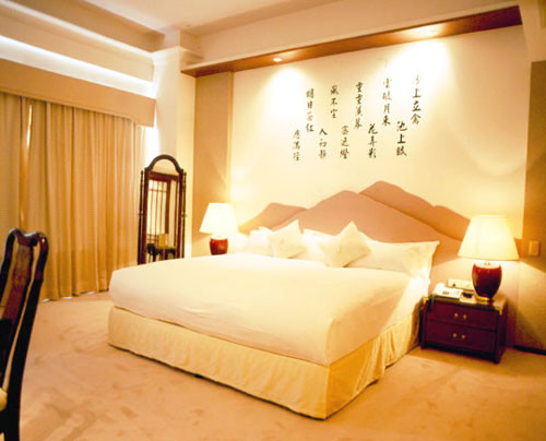 凯里大酒店主图