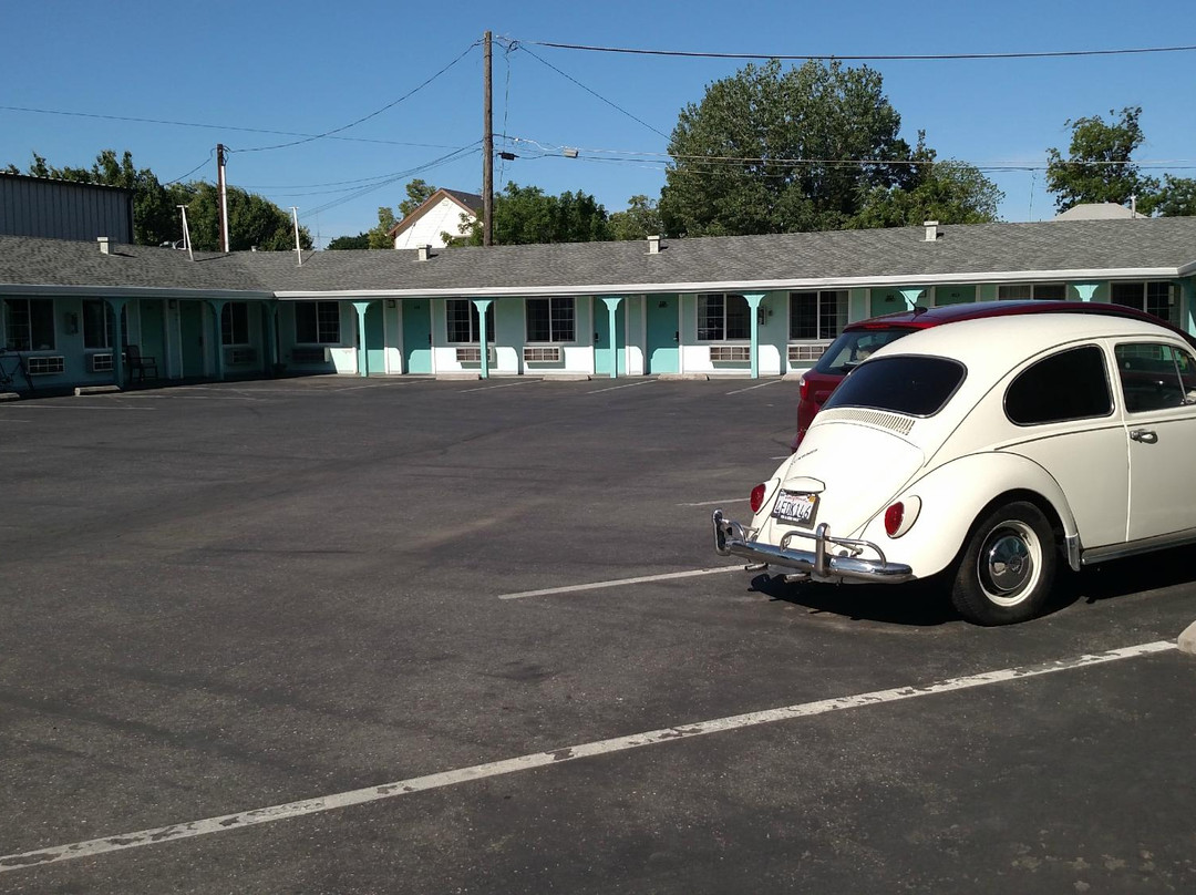 Willows酒店住宿-Economy Inn