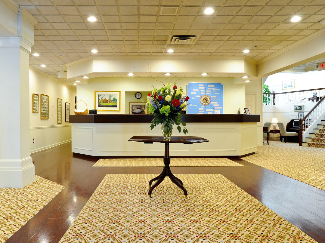 Collinsville酒店住宿-The Farmington Inn