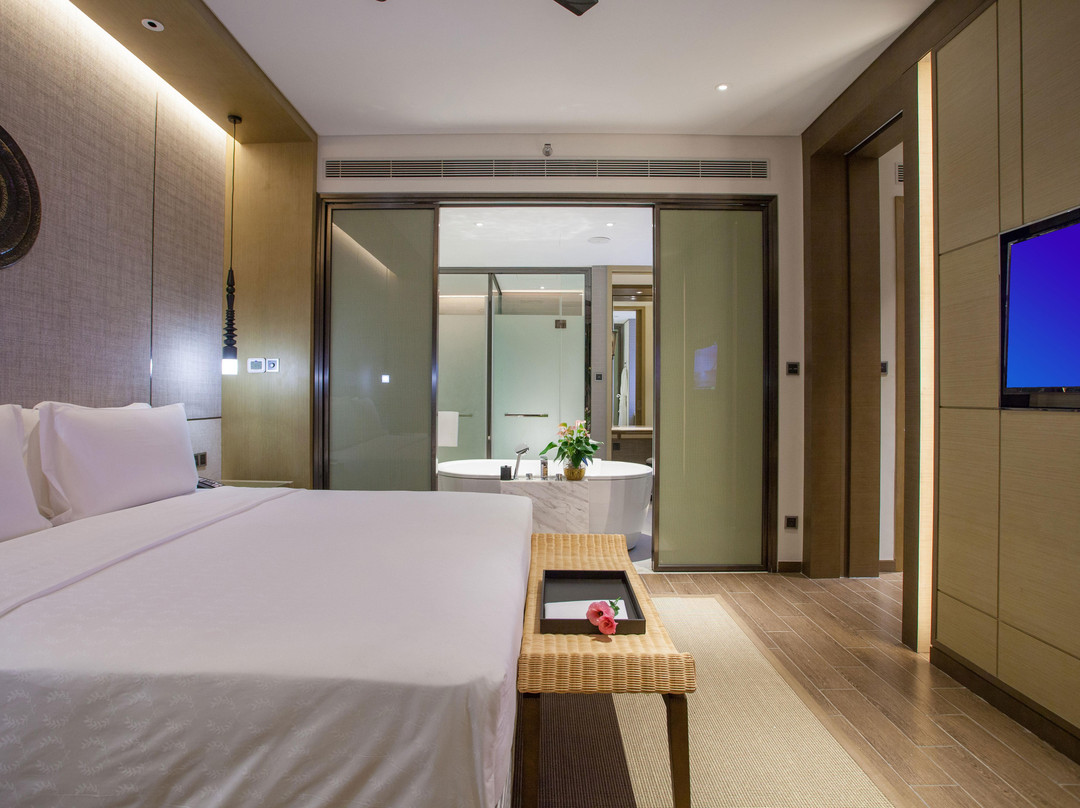 西双版纳融创铂尔曼酒店主图