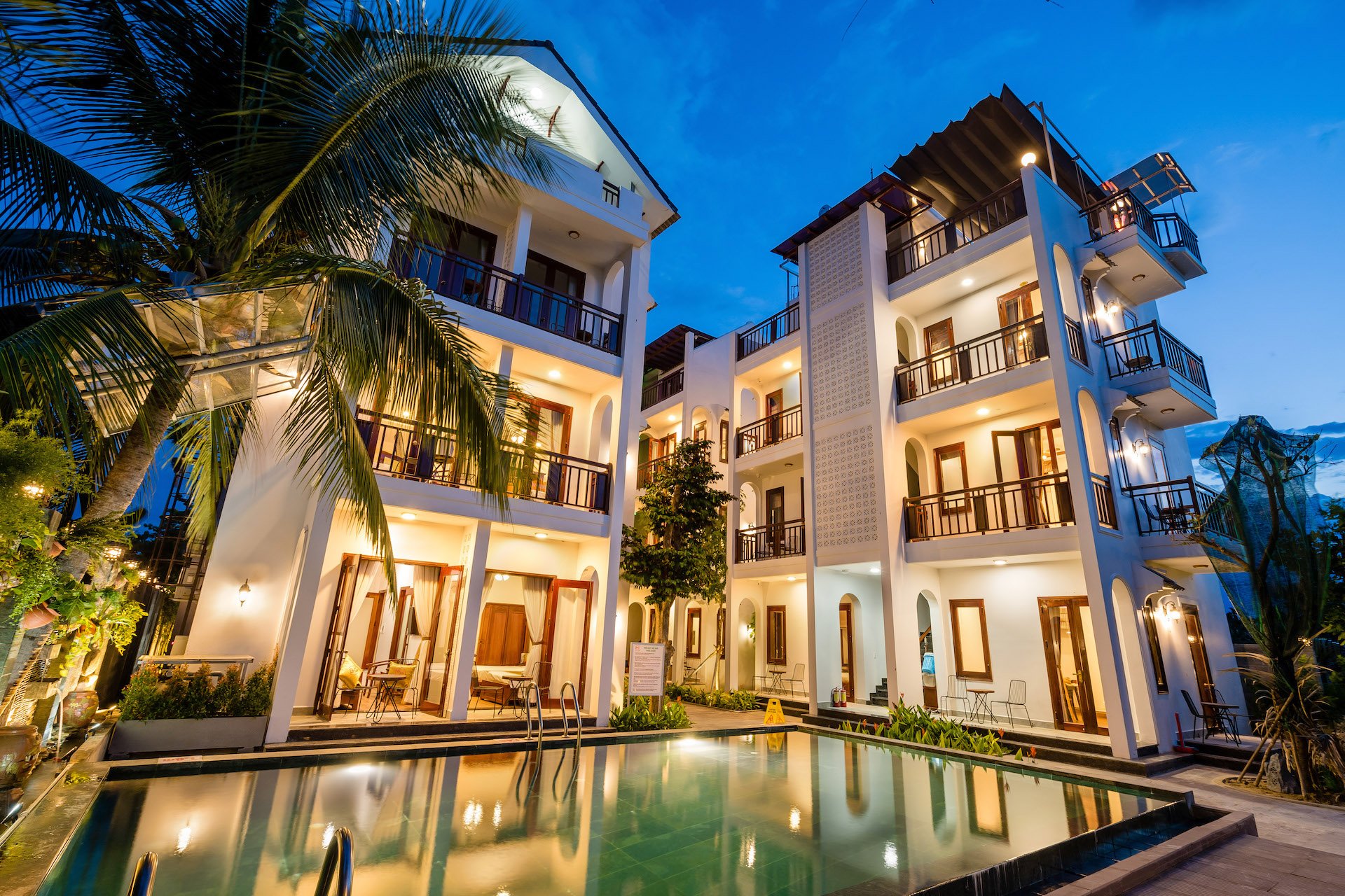 Crony Villa-官方