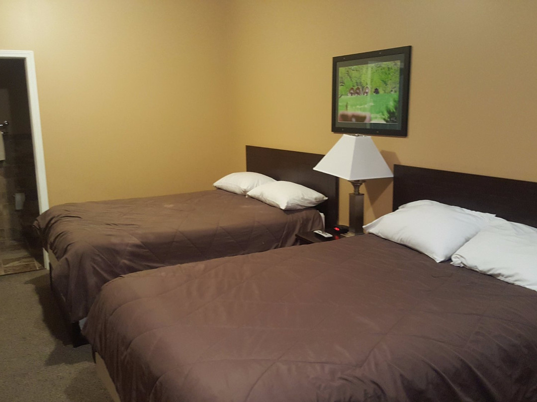 Sabetha Plaza Inn Motel