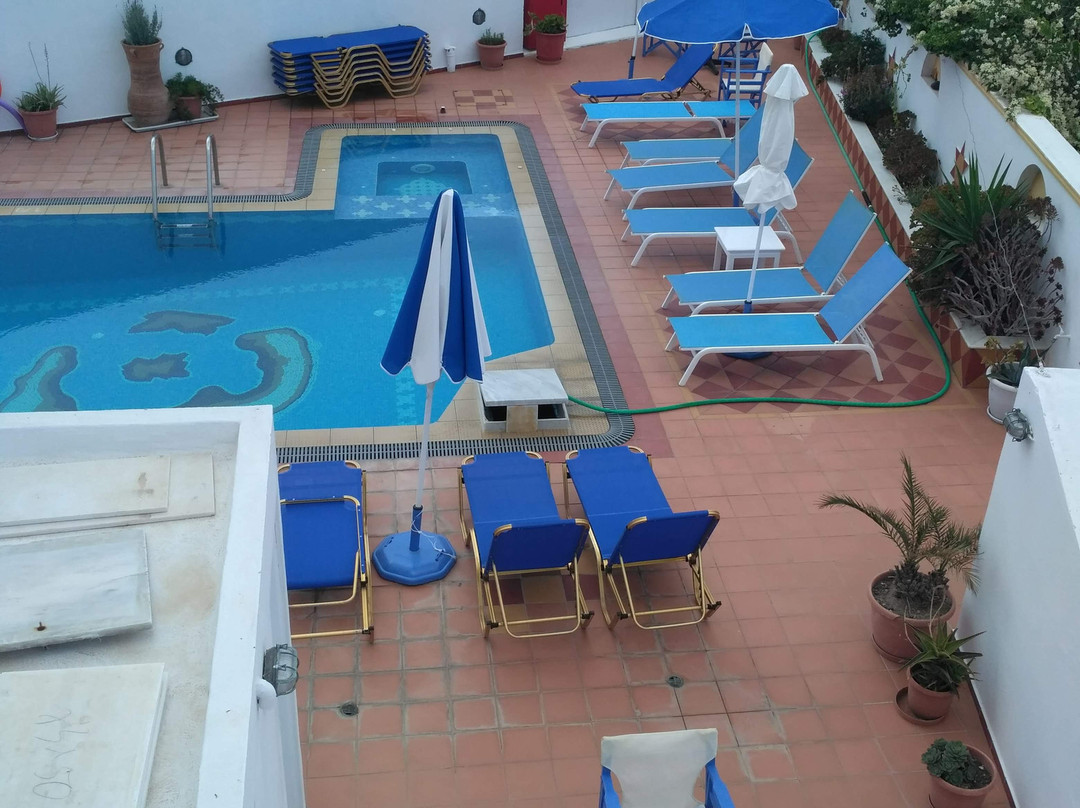 基克拉泽斯酒店