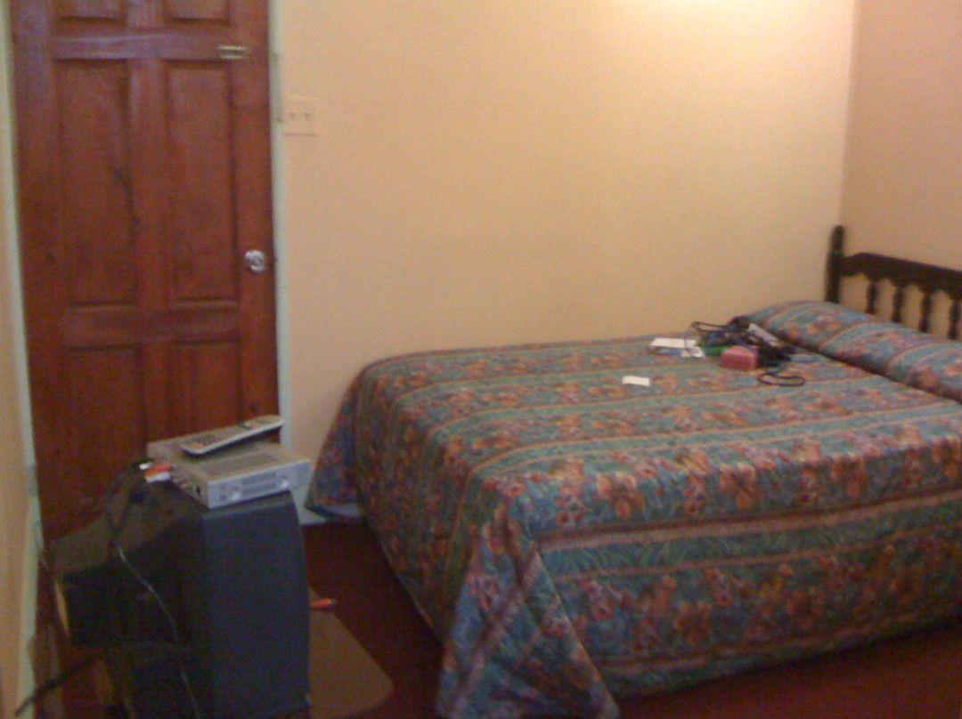 Joe Mike's Hotel Plaza