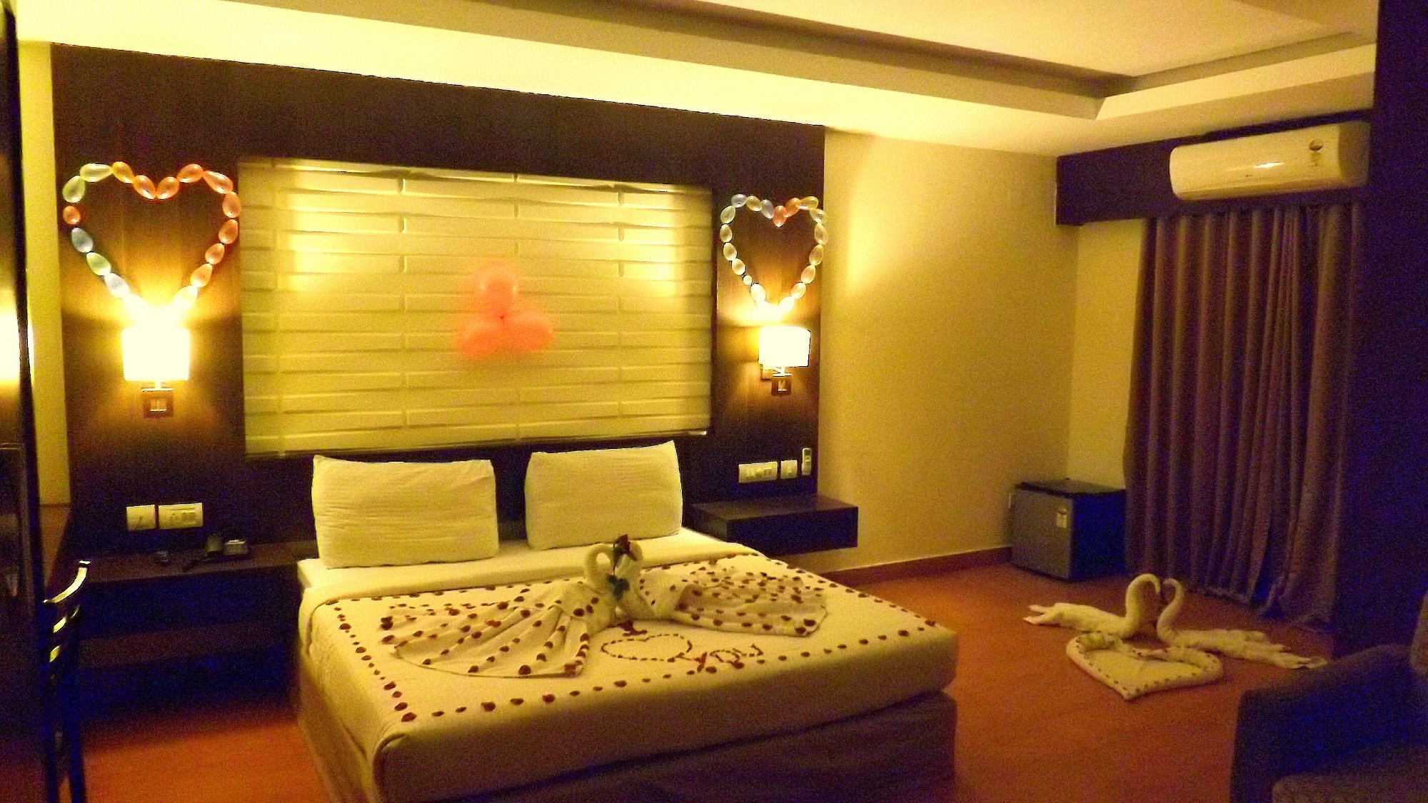 Castle International Premium Hotel-官方
