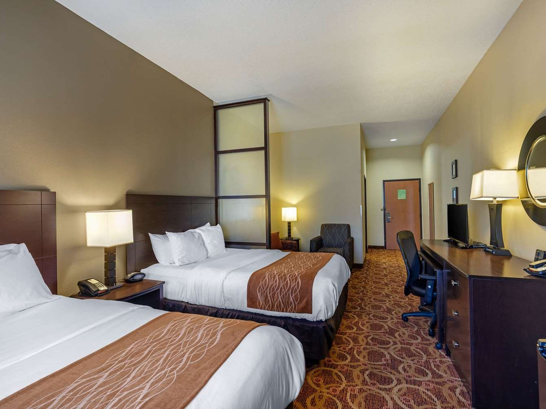 Comfort Suites McKinney主图