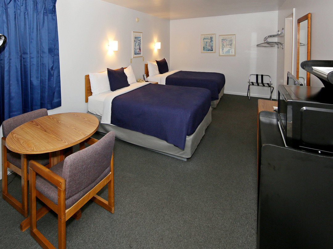 Aurora Borealis Motel