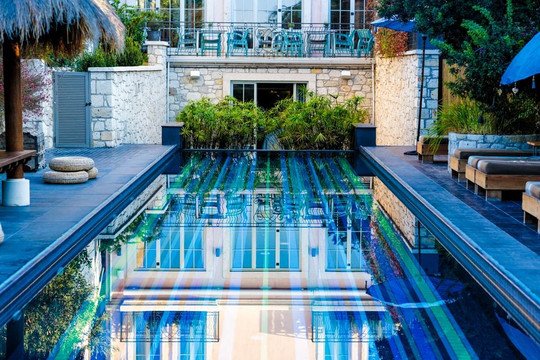 奥拉夫亚酒店主图