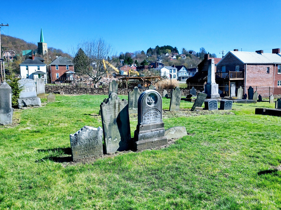 Christ Church And Cemetery景点图片