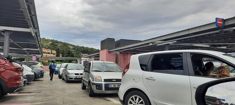 L'Avenue 83-La Valette-du-Var必去景点