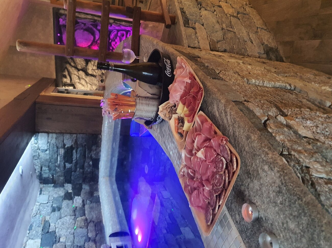 Gran Paradiso酒店温泉