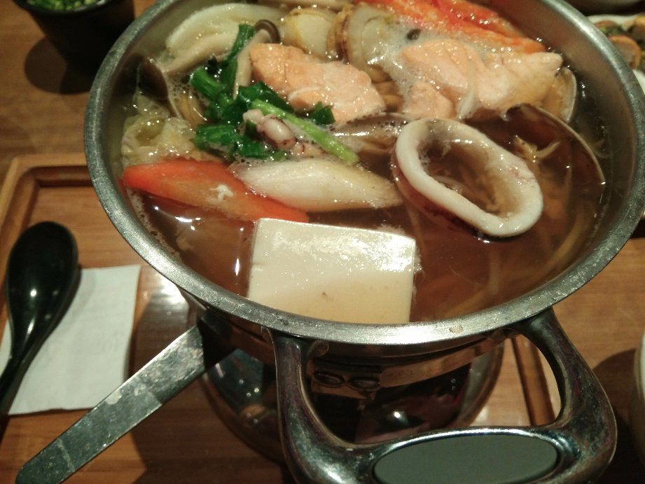 Ju Shi Wu He Min Yi Feng Plaza