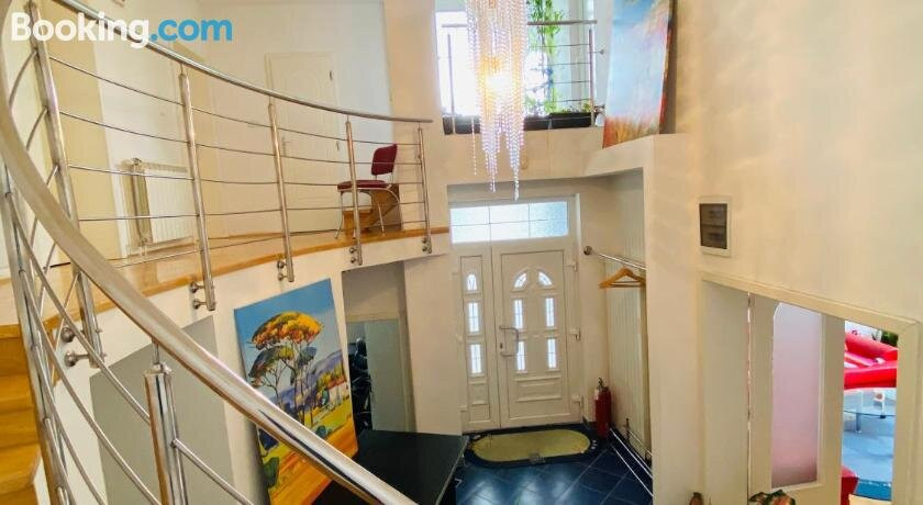 Zanoni B&B and Office