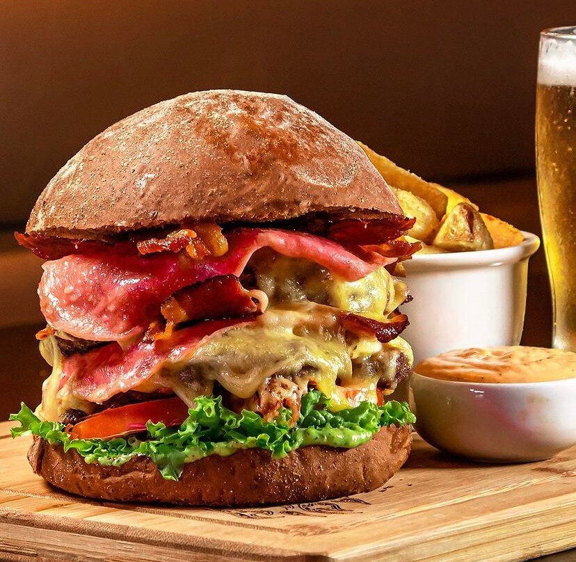 La Brasa Burger - Cabo Frio