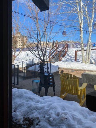 Gravity Haus Steamboat主图