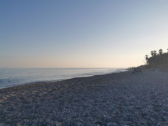 Playa Nudista De Almayate景点图片