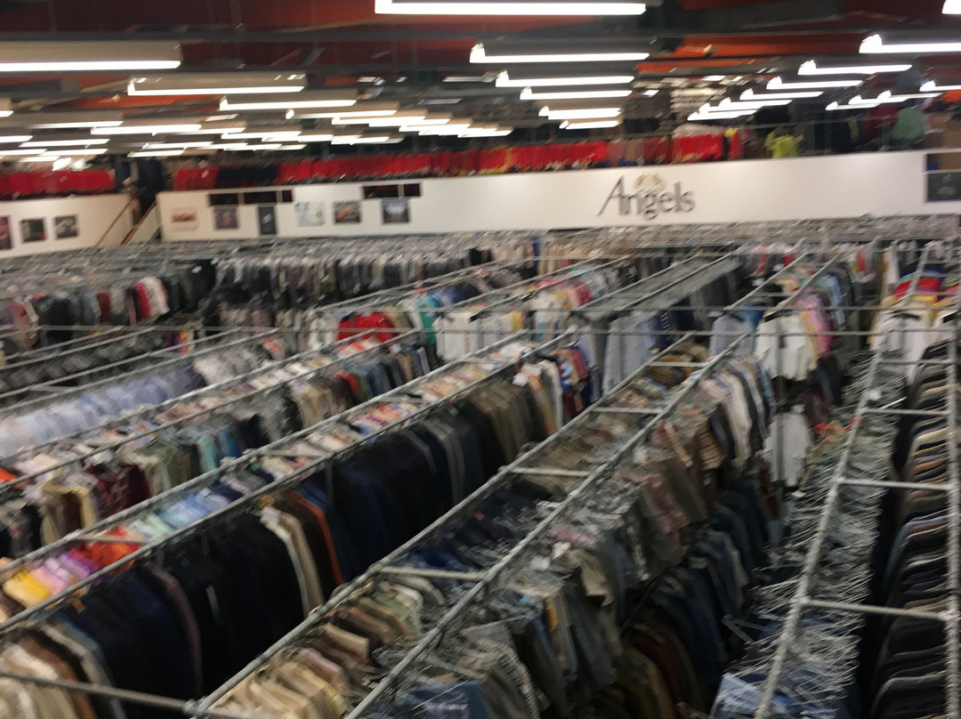 Angels Costumes The Tour-伦敦必去景点