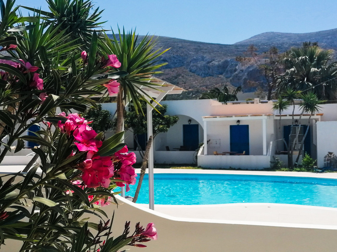 Aegiali酒店住宿-Lakki Village Family Beach Hotel