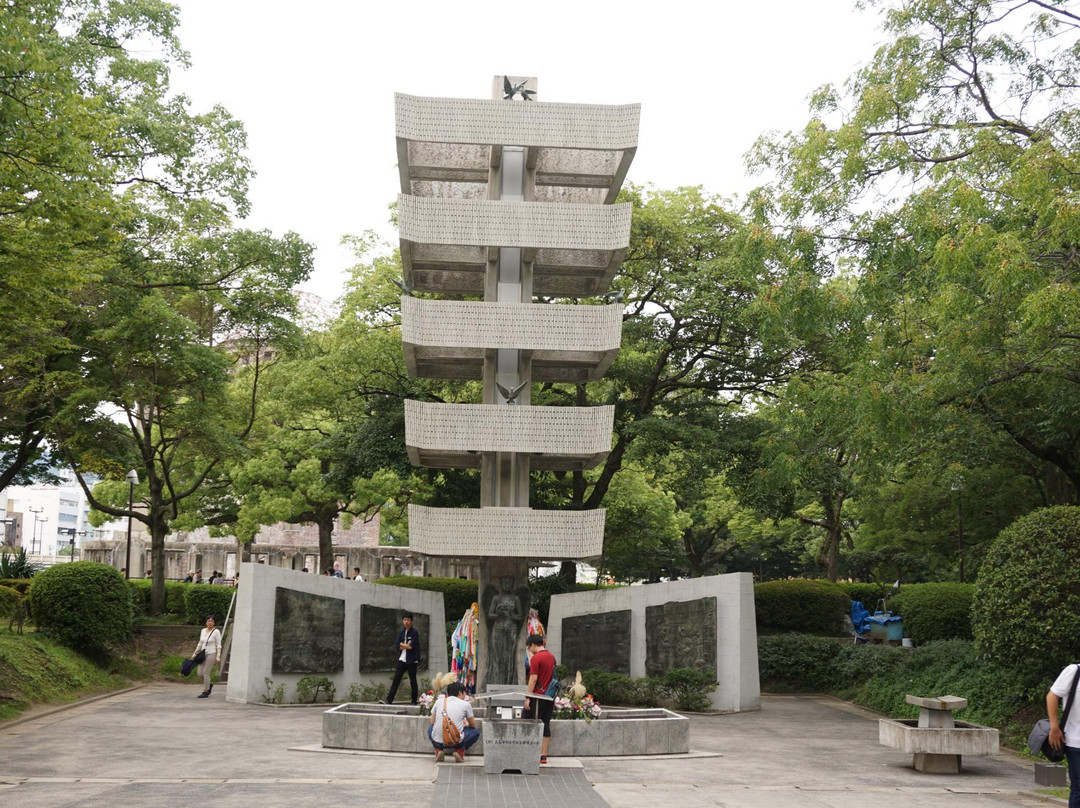 Memorial Tower to the Mobilized Students景点图片