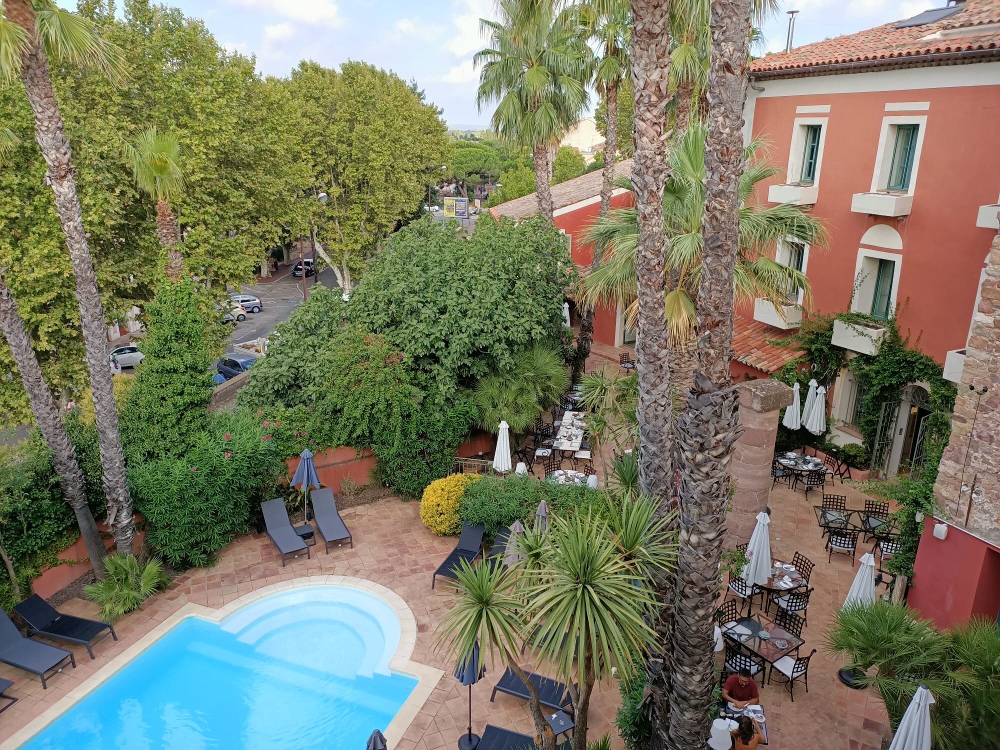 Hôtel L'aréna-官方