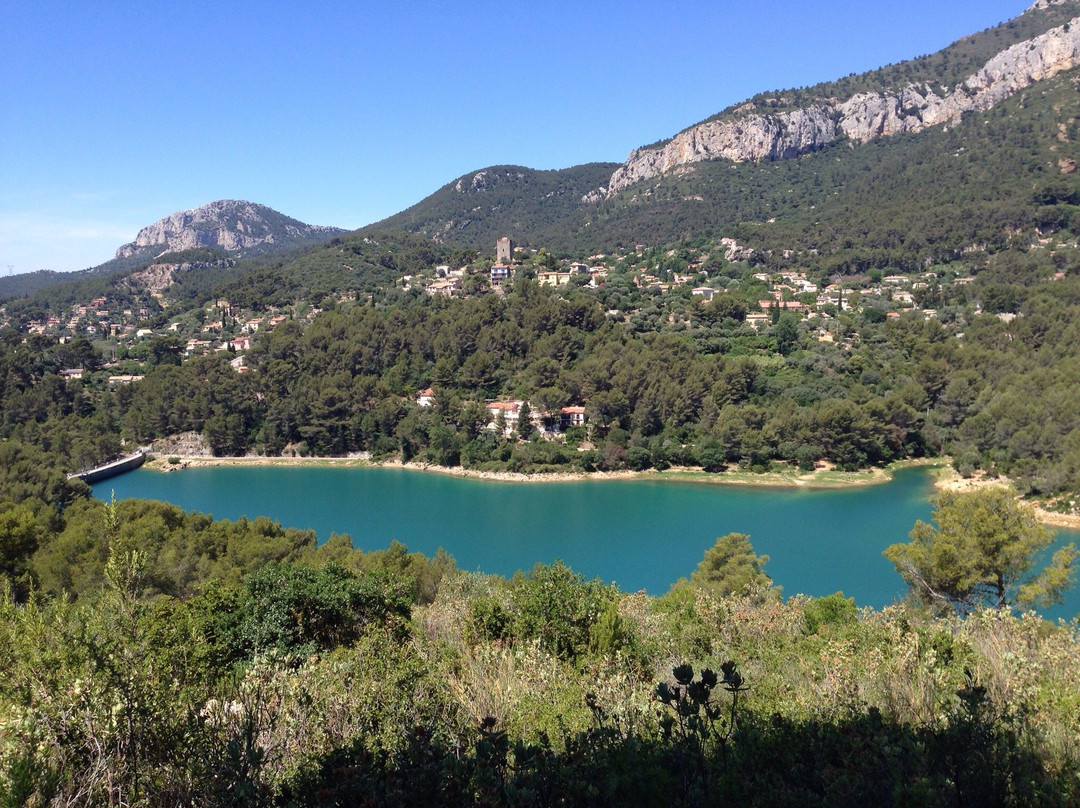 Lac du Revest景点图片