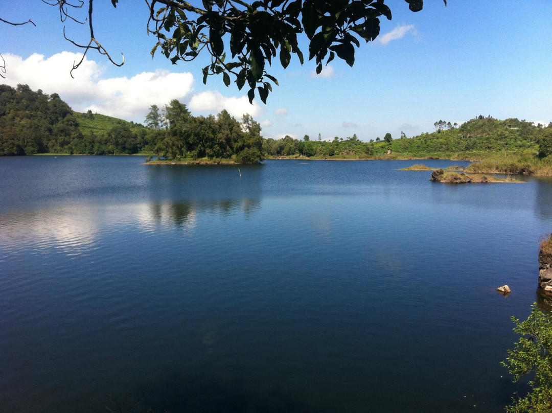 Patenggang Lake景点图片