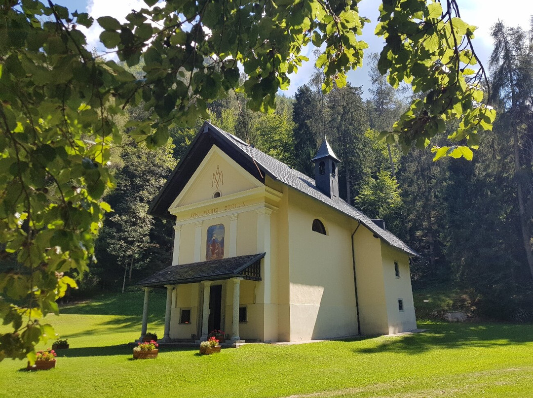 Santuario Della Madonna Del Lares景点图片